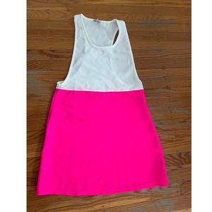 Tobi Beach Dress in hot pink and white